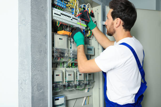 Best Circuit Breaker Repair  in White Bear Lake, MN